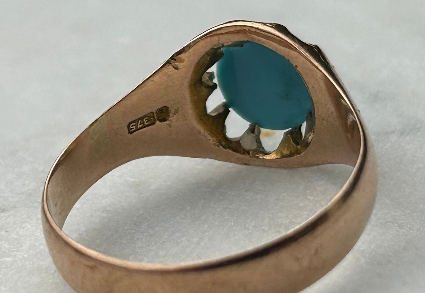 Antique Bezel Set 6.3 mm Turquoise Ring 9ct Gold