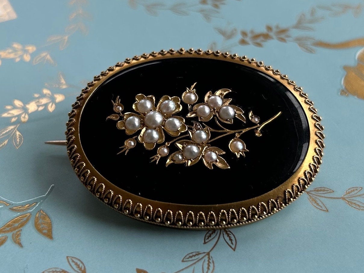Antique Victorian Onyx and Seed Pearl Mourning brooch 9k Gold